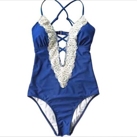 NWT Cupshe Royal Blue and Lace bikini - Picture 3 of 7